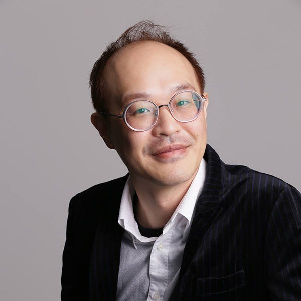 中西崇文